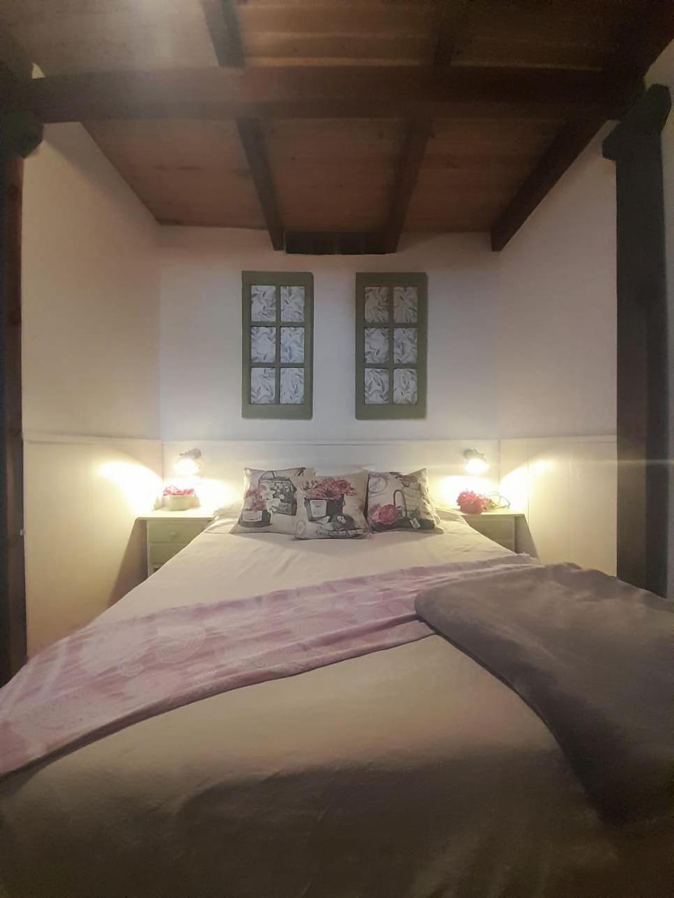 Villa Oliva Sanlucar la Mayor Ngoại thất bức ảnh